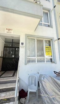 Barbaros Mahallesi Yarı Eşyalı 3+1