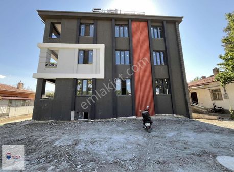 Remax Dem'den Kiralık 3+1 Kiralık Premium Daire