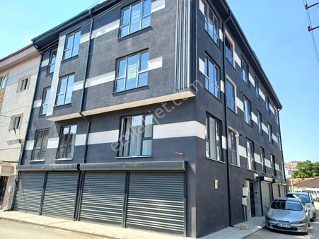 Recep Ümit Emlak'tan Şarhöyük Mahallesinde Satılık Ferah Geniş 1+1 Apart Daire.