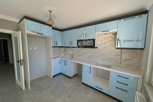 Bahçelievler Mah. Harika Konumda Sıfır Tadilatlı Daire !!!