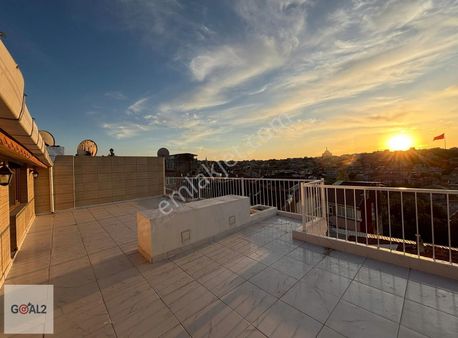 Fatihte Eşsiz Manzaralı Ferah Ve Geniş Daire 5+1