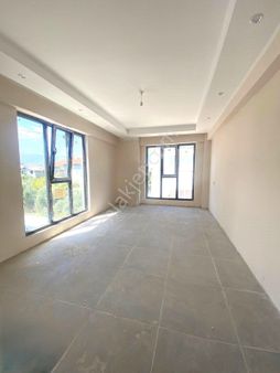 Dokuzkavaklar Mahallesinde Ara Kat Yerden Isıtmalı Sıfır 2+1/90 M2 Daire 2.900.000 Tl