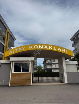 Bahçeyaka Mahallesinde Site İçerisinde 3+1