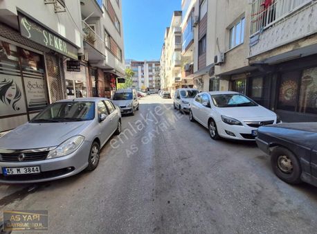 Manisa Şehzadeler Peker Mah 2+1 Açık Mutfaklı Ada İçi Otoparklı