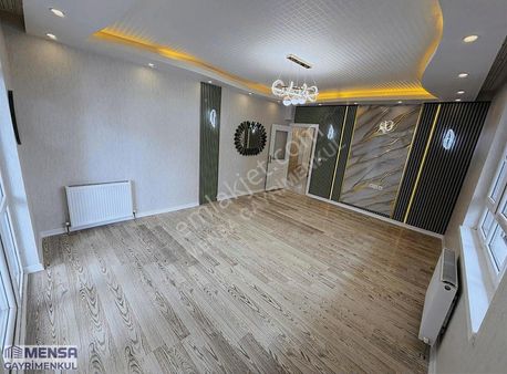 Mensa'dan Karakaya Mah. Masrafsız Çift Balkonlu Merkezi Konumda