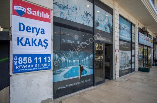 Merkezıi Lokasyonda Düz Giriş Satılık Dükkan