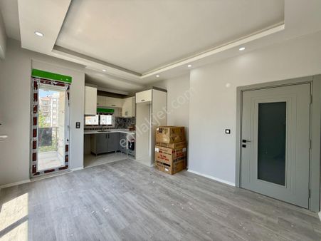 Döşemealtı Merkezde Yerden Isıtmalı Sıfır 4+1 Çatı Dubleksi