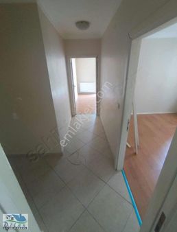 Piri Reis Mahallesinde Cadde Cephe 3+1 Aile Apartmanında Kiralık