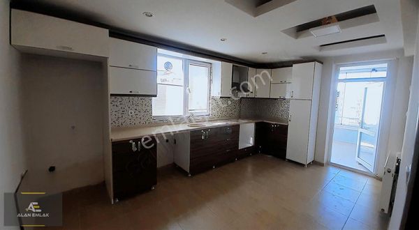 Alan Emlak; Ara Kat, Deniz Manz.,caddeye.cephe 3+1 Kiralık Daire