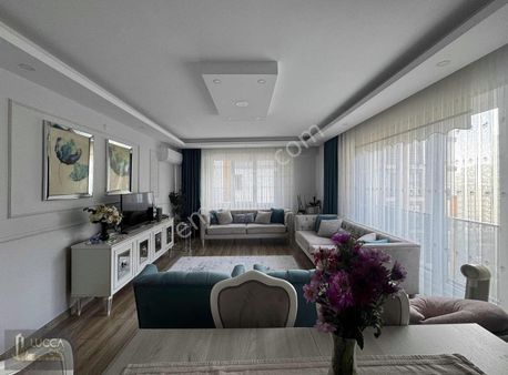 Şeyhsinan Mah.kervancı City4 Sitesinde 3+1 Satılık Daire