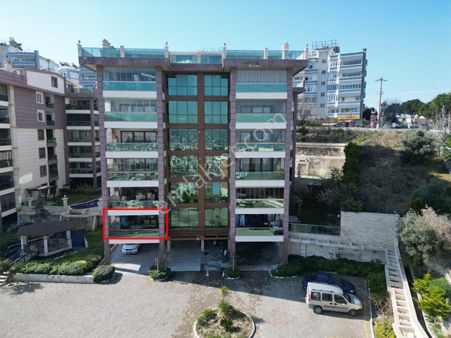 Kadınlar Denızı Prestıge Sıtesınde Bahçelı Lüks 4+1 Daıre