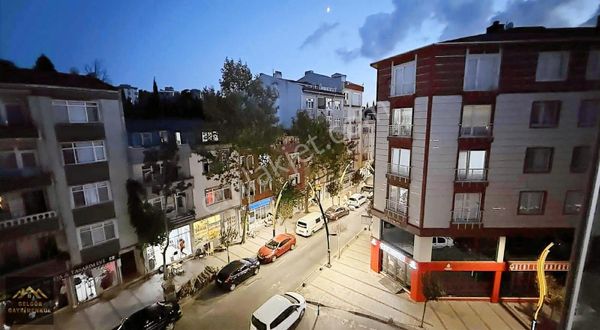 Silivri Alibey Mah.2+1 Merkezde Cam Balkonlu Kiralık Daire