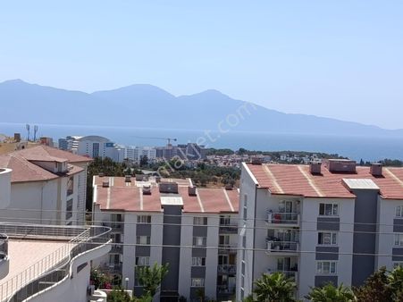 Kusadasinda Satilikkomple Bina