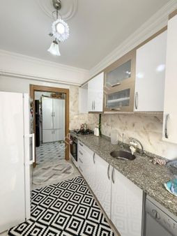 Tem Market Civarı Ticari Üstü Açık Cephe 2+1 Masrafsız Lüks Daire