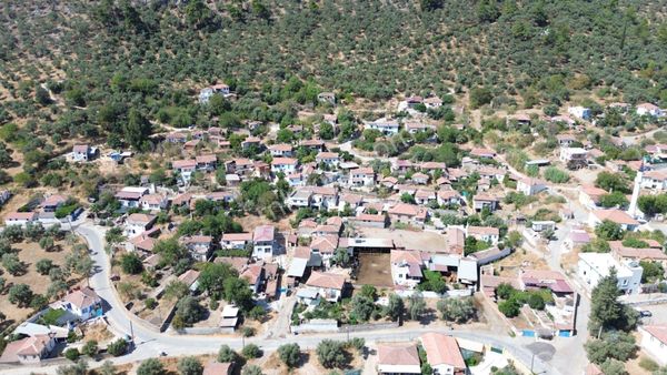 Milas'ta Doğa Manzaralı Konut İmarlı Satılık Arsa