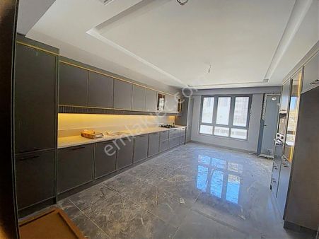 İtibar 'dan İbrahimli Hayatevler Projesinde 4+1 Satılık Daire