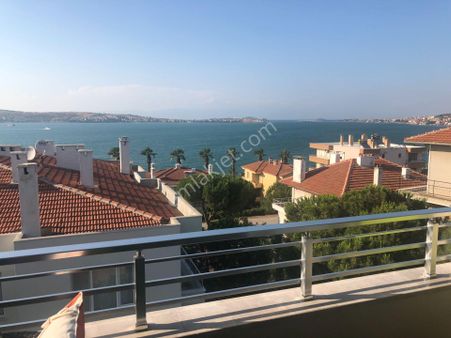 Ayvalık Camlık Ta Satılık Daire.deniz Manzaralı.
