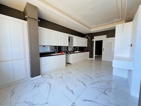 İbrahimli'de Vadi Park Manzaralı Ultra Lüks 4+1 Satılık Daire