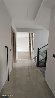 Bağlıca’da 5 + 1hamamlı Saunalı Satılık Villa