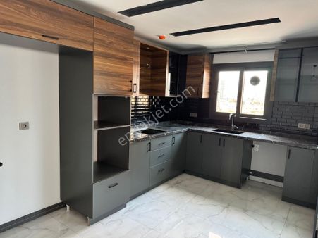 Bm"den Yenişehir Batıkent 3+1 Giy.odalı Doğalgazlı Lüks Daireler