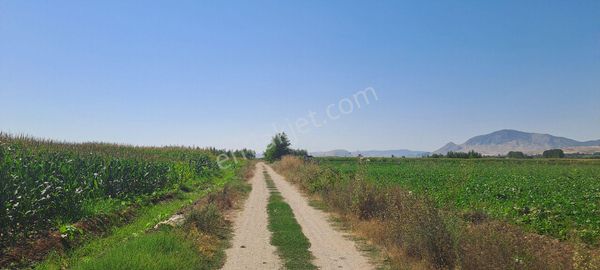 Dökmetepede Satılık Arsa