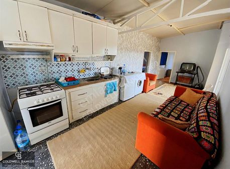 Buca Valirahmibey Mah Belediye Yakını Eşyalı Kiralık 2+1 Daire