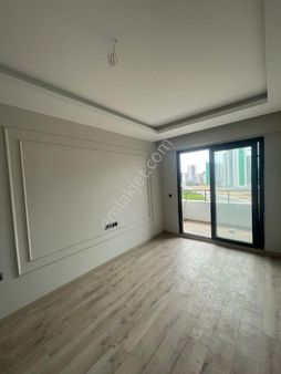 Çok İyi Bir Yatırım Fırsatı 1+1 Havuzlu Site İçi