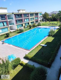 Havuzlu Otoparklı Site İçerisinde Öğrenciye Kiraya Verilebilir.