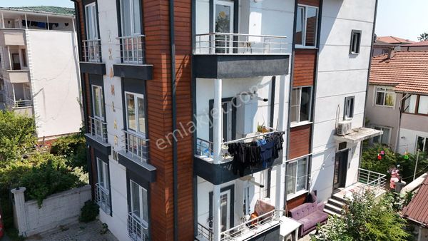 Remax Mavi'den Yağcılar'da Satılık 2+1 Arakat Daire