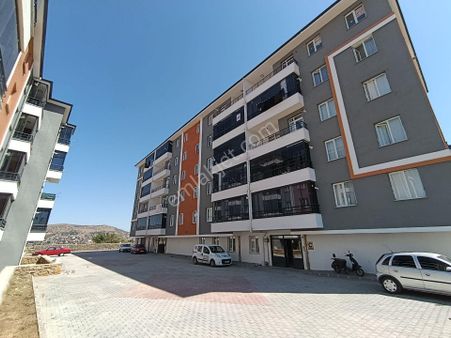Yakamoz Emlak'tan Şeyhosman Mah. Batı Park Sitesinde 3+0 Kiralık Daire