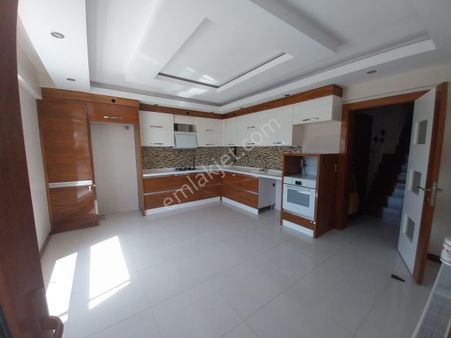 Kaan Emlaktan Selçukbey Lüks Dubleks Daire