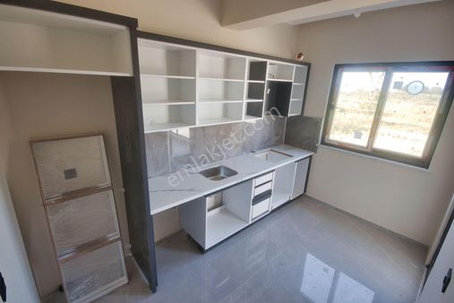 🛑🛑aktif'ten Akçay'da Satılık Kira Getirisi Yüksek Ön Cephe Denize Yakın 2+1 Daire