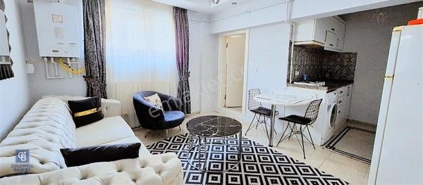 Üniversite Yakını 45 M² Eşyalı Kiralık 1+1 Apart
