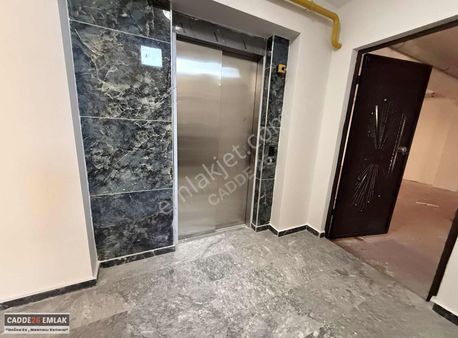 Cadde 26'dan Şehir Hastanesinin Dibinde Yatırımlık Ara Kat 1+1