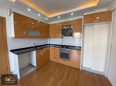 Sm Emlak'tan 50 Yıl Mahallesinde Satılık 2+1 Daire