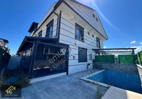 Müstakil Havuzlu Ve Bahçeli 4+1 Yerden Isıtmalı Villa