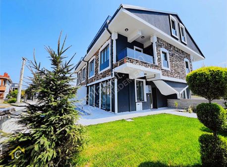 Kocaali De Mükemmel Konumda Saunalı Tripleksler Çiğdem Emlakta