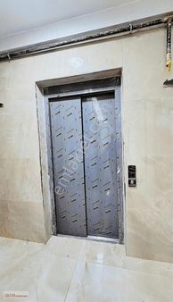 Sultan Gayrımenkulden Sağlık Ocağına Yakın 3 + 1 Asansörlü