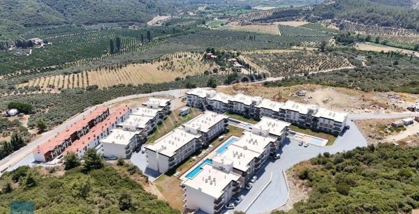 Kuşadasında Acil Satılık Emsallerinin Altında Sıfır 2+1