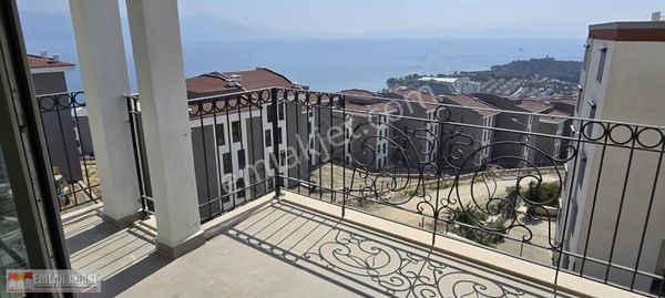 Full Deniz Manzaralı Kiralık Dubleks Daire