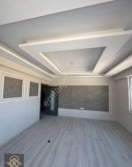 Alaaddın Kap Caddesı Üzerı 3 + 1 Muhteşem Genış Ara Kat Daıre