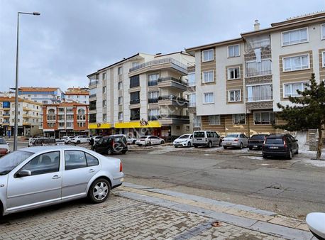 Ufuktepede 75 M2 Öntek Cad Üzerinde Yapılı Masrafsız Dükkan