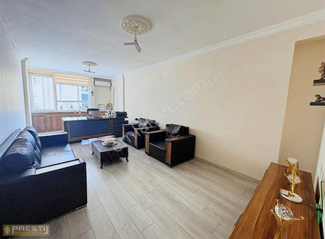 Prestij'den Çankaya'da Çarşı Merkez'de İçi Yapılı 4+1 Ofis