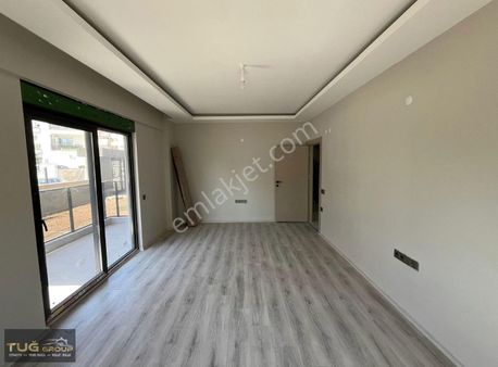 Kızıltoprak Mah.de Ebeveyn Banyolu Lüks 3+1 Yüksek Giriş