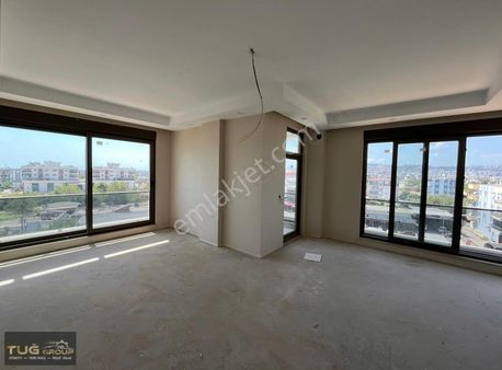 Sütçüler'de Havuzlu Sitede Lüks 3+1 Daire