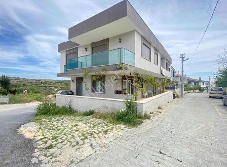 Alya Gayrimenkul Çeşme Ovacıkta Satılık 2+1 Daire