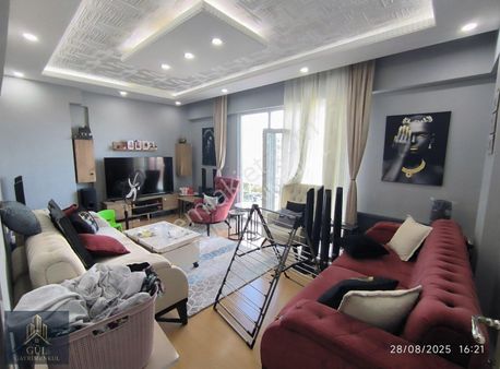 Kapaklı Yuvam Okulları Sokağında Satılık Ön Cephe Arakat 90 M2 D