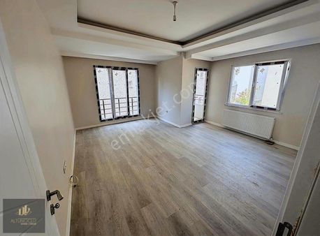 Ambarlı Mahallesinde Merkeze Yakın Geniş 2+1 Satılık Daire