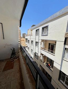 Araştırma Hastanesi Yanında Acil Satılık 2+1 Daire!!!!