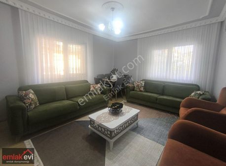 Emlak Evin'den Efelerde Cadde Üzeri Masrafsız 3+1 Satılık Daire